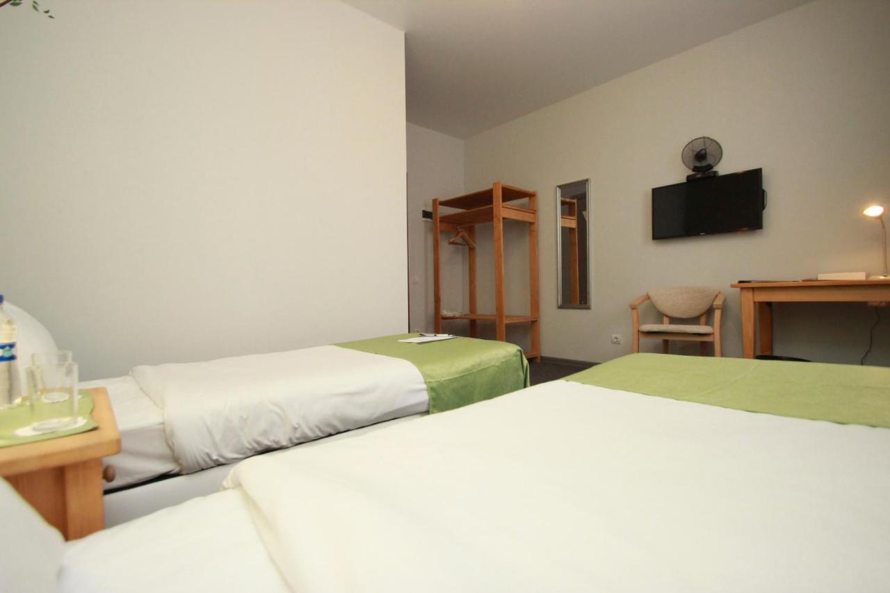 Garden Eco Design Hotel Одеса Екстер'єр фото