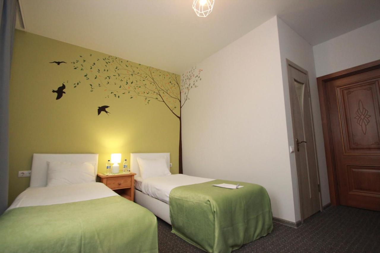 Garden Eco Design Hotel Одеса Екстер'єр фото